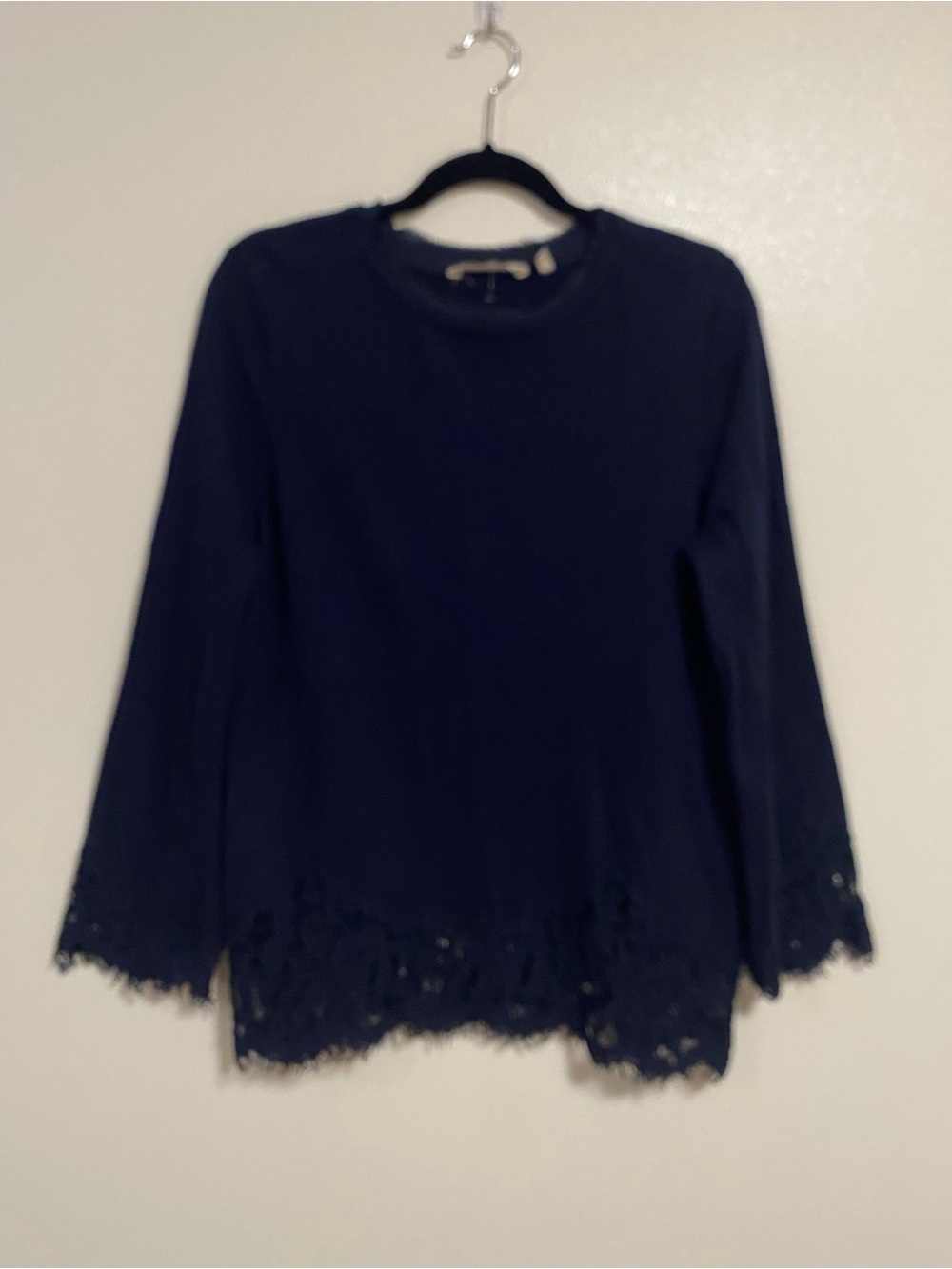 Soft Surroundings Sweater Women’s Size Medium Petite Navy Lace Trim Sweater Top